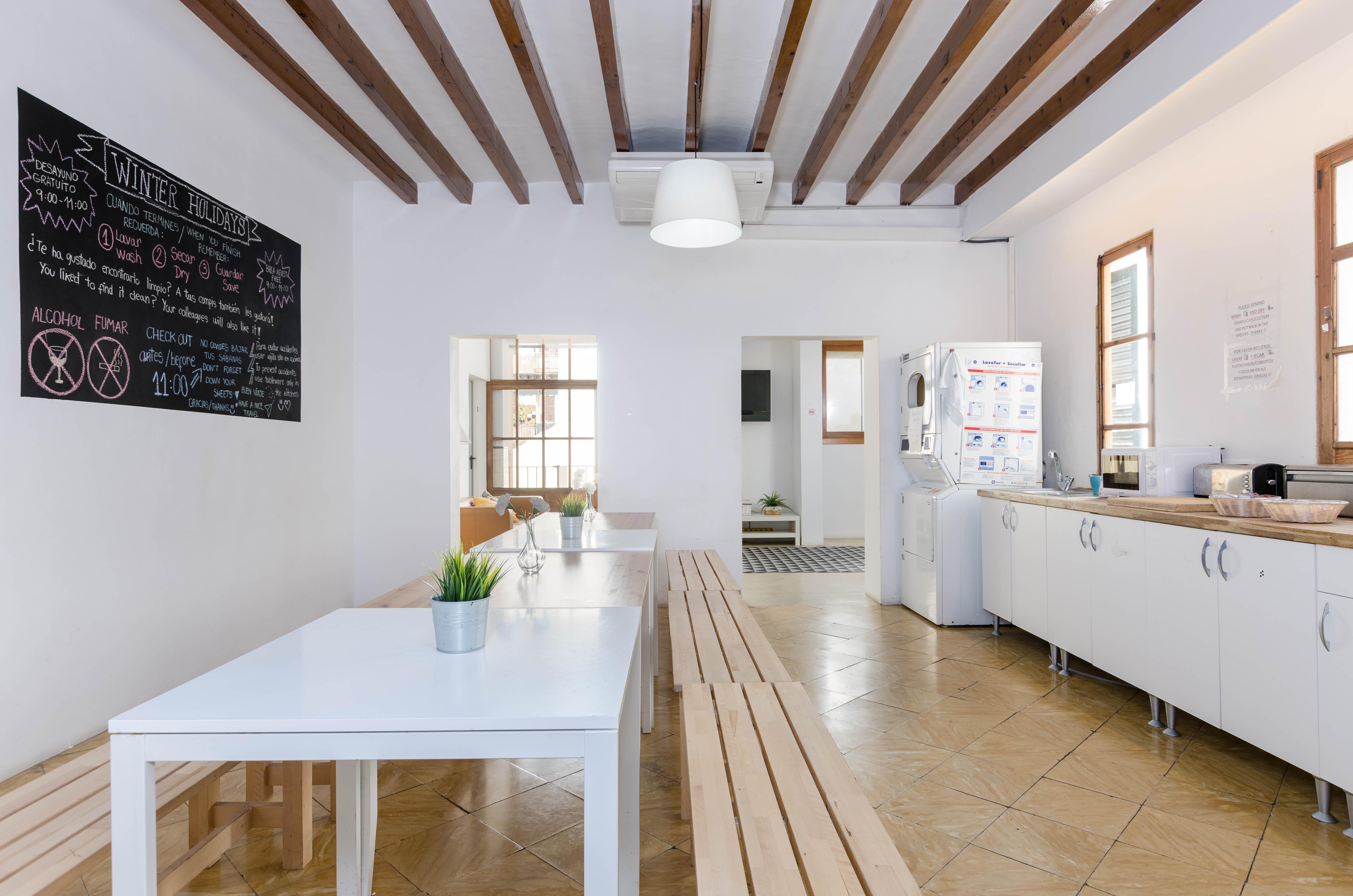 Urban Hostel Palma - Albergue Juvenil - Youth Hostel Екстериор снимка